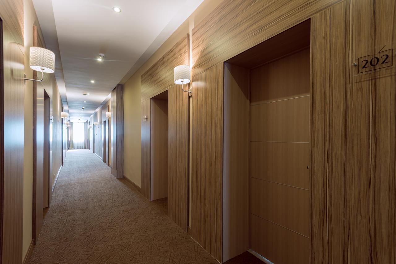 Come Inn Astana Ngoại thất bức ảnh